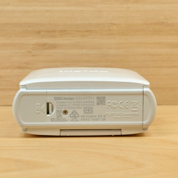Fujifilm Instax Share SP-1 Smartphone Mobile Printer, Tested - Picture 5 of 9